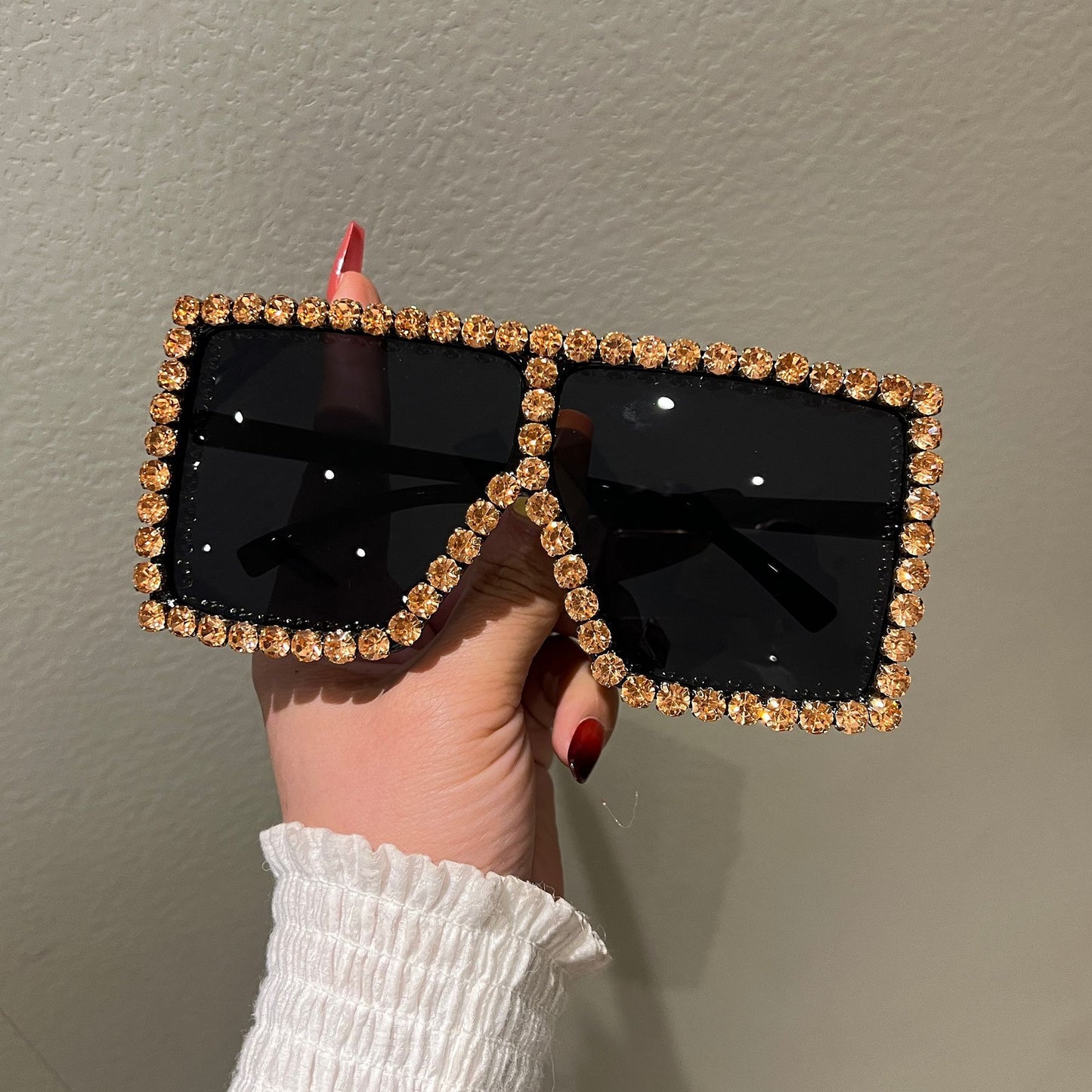 Damen Oversized Sonnenbrille mit funkelndem Strassrahmen Brehn