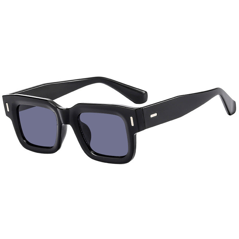 Damen stilvolle quadratische Sonnenbrille mit auffälligem Leoprint Brehn