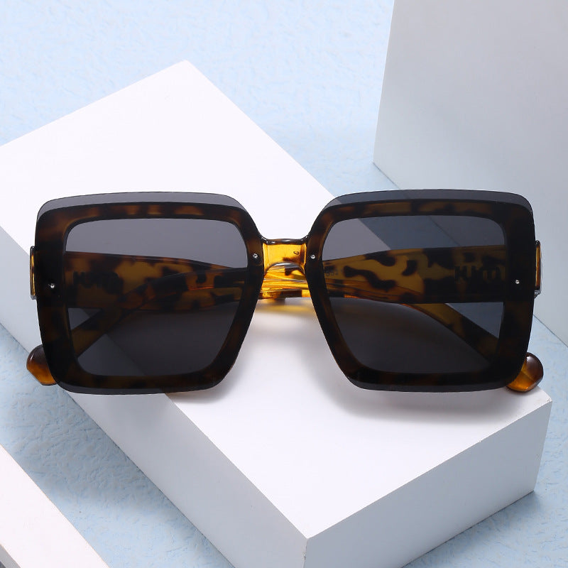 Damen oversized Sonnenbrille im urbanen Design Brehn