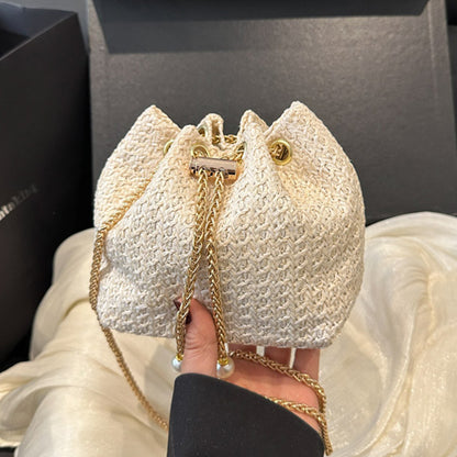 Kordelzug Clutch Bag