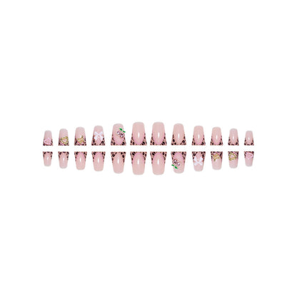 Künstlerische Nagelkunst Brehn