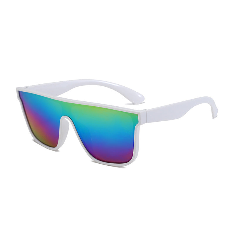 Damen Sportliche Sonnenbrille mit breitem Rahmen und polarisierenden Gläsern Brehn