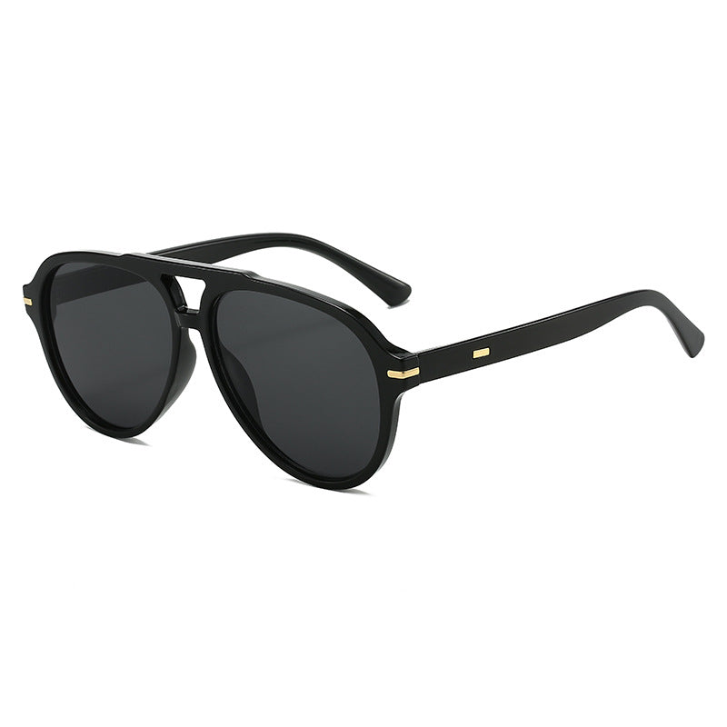 Damen modische Sonnenbrille mit schickem Tortoise-Rahmen Brehn