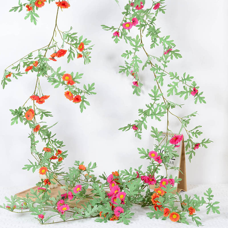 Dekorative Blumenvine Girlande