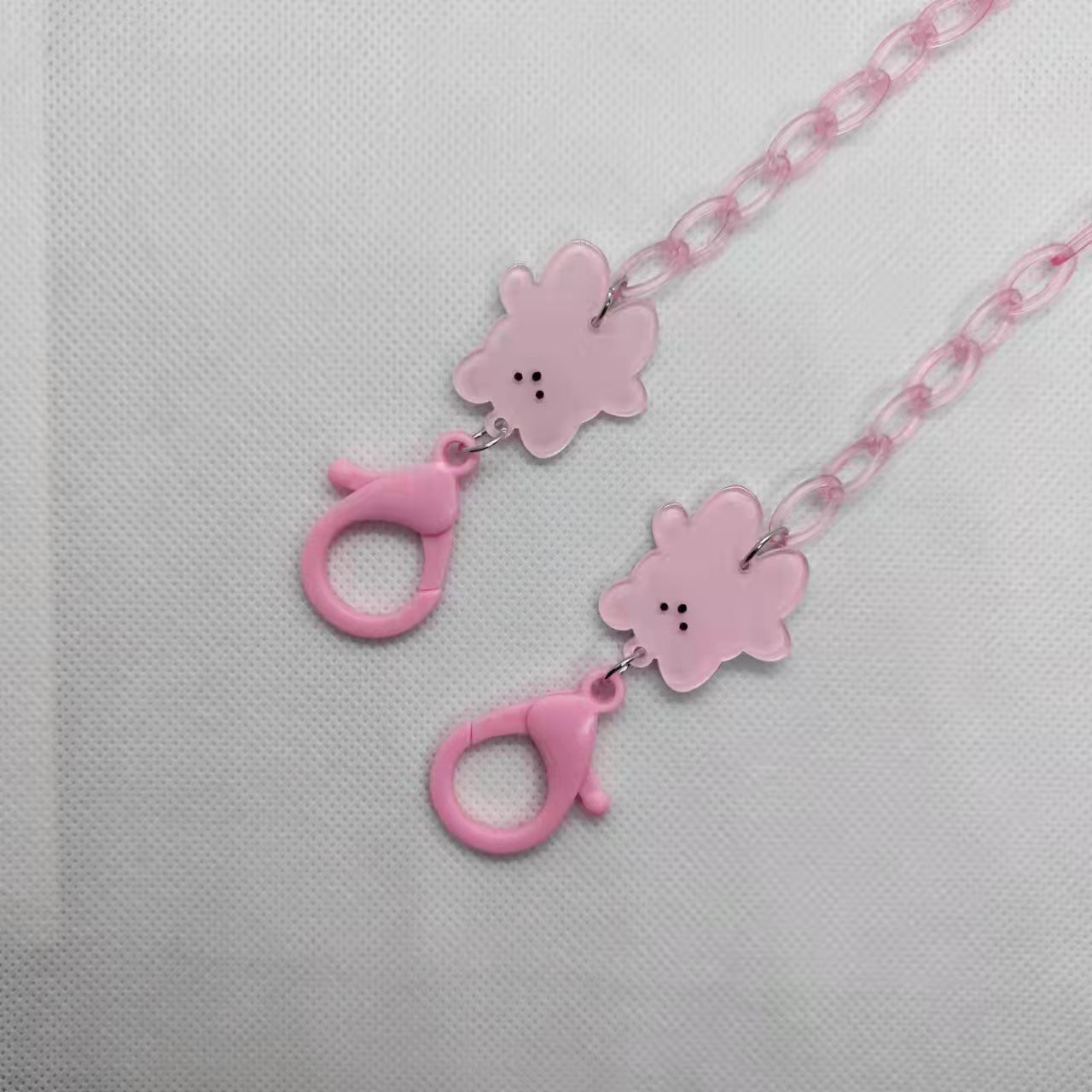 Verspielte Brillenhalterkette mit Blumenmotiv Brehn