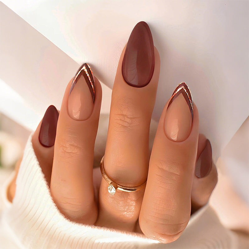 Elegantes Press-On-Nagelset mit hochwertigem glänzendem Finish Brehn