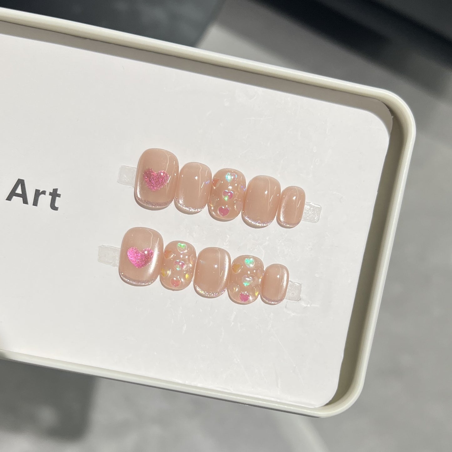 Heart-Accent Press-On Nail Set Brehn