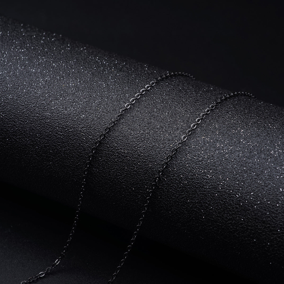 Schlanker minimalistischer Ketten-Brillenhalter Brehn