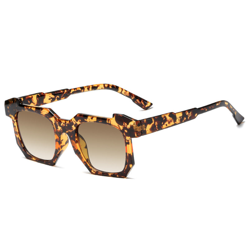Damen geometrische Sonnenbrille mit markantem, hochwertigem Kunststoffrahmen Brehn