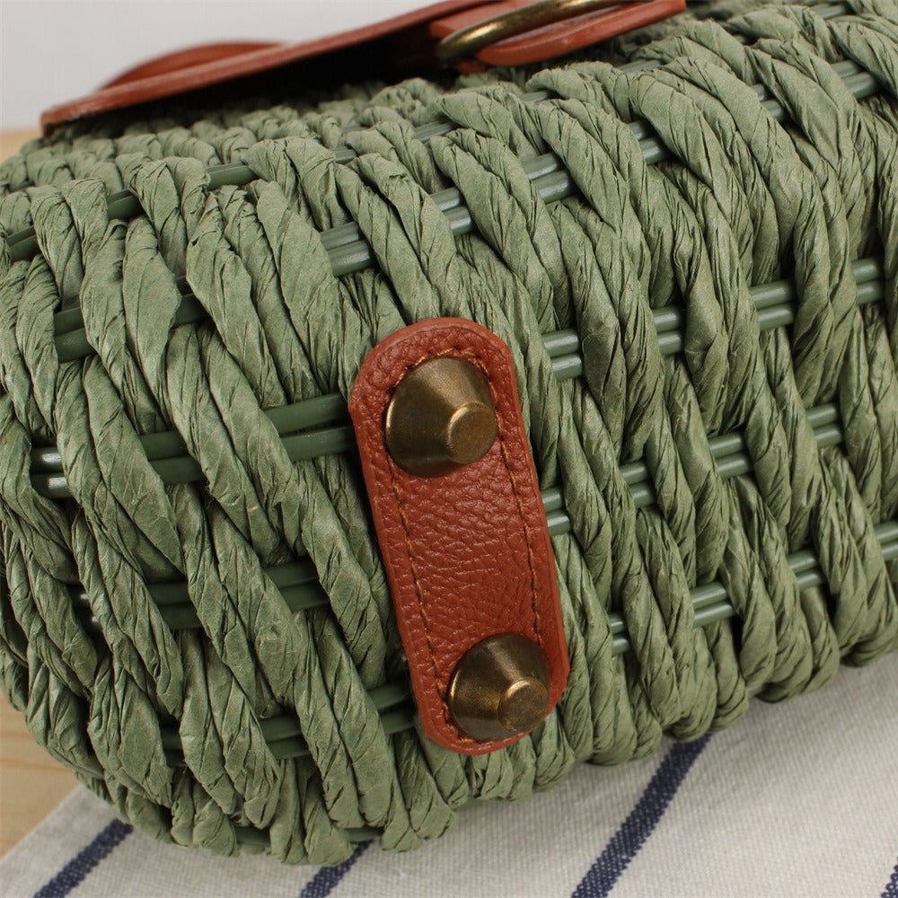 Handtasche mit Elegantem Lederdeckel und Geflochtenem Design Brehn