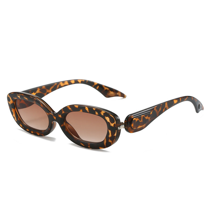 Damen modische Sonnenbrille mit stilvollem, geschwungenem Rahmen Brehn