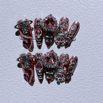 Glamouröse Nagelkunst Verlängerungen