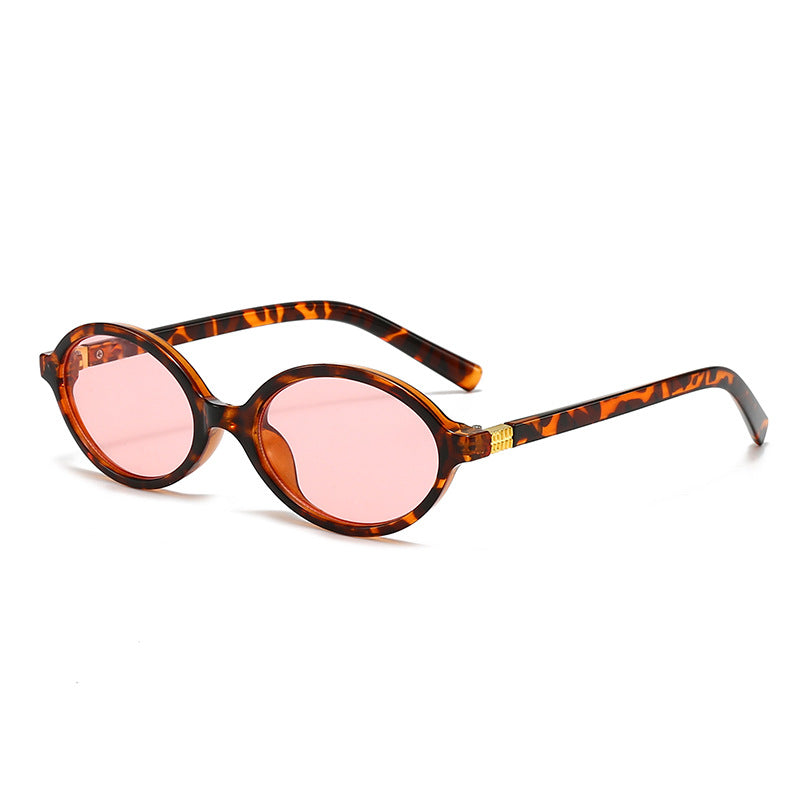 Damen modische ovale Brille mit goldenen Akzenten Brehn