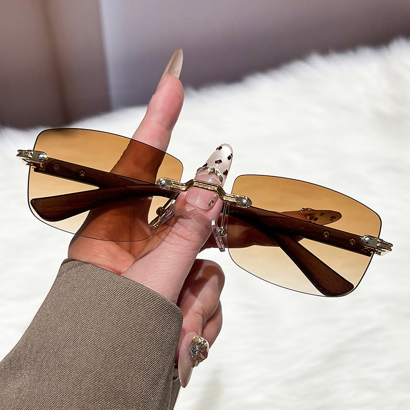 Damen extravagante modische Sonnenbrille mit innovativem Rahmen Brehn