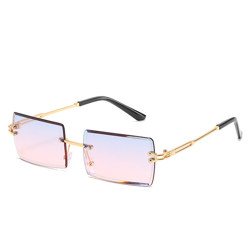 Damen modische Sonnenbrille mit einzigartigem rechteckigen Rahmen und funkelnden Details Brehn