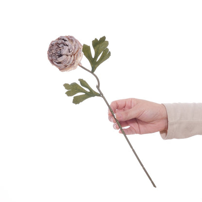 Realistischer Blumenstängel mit detaillierten Blütenblättern