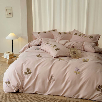 Besticktes Baumwollsatin-Bettwäscheset mit zarter Blumenstickerei und Kissenbezügen