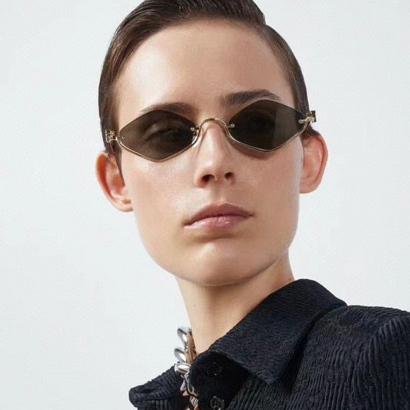 Damen Sonnenbrille im eleganten, geometrischen Design Brehn