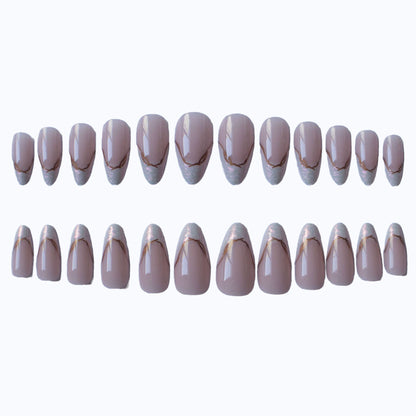 Stilvolle Lange Stiletto Press-On Nägel Brehn