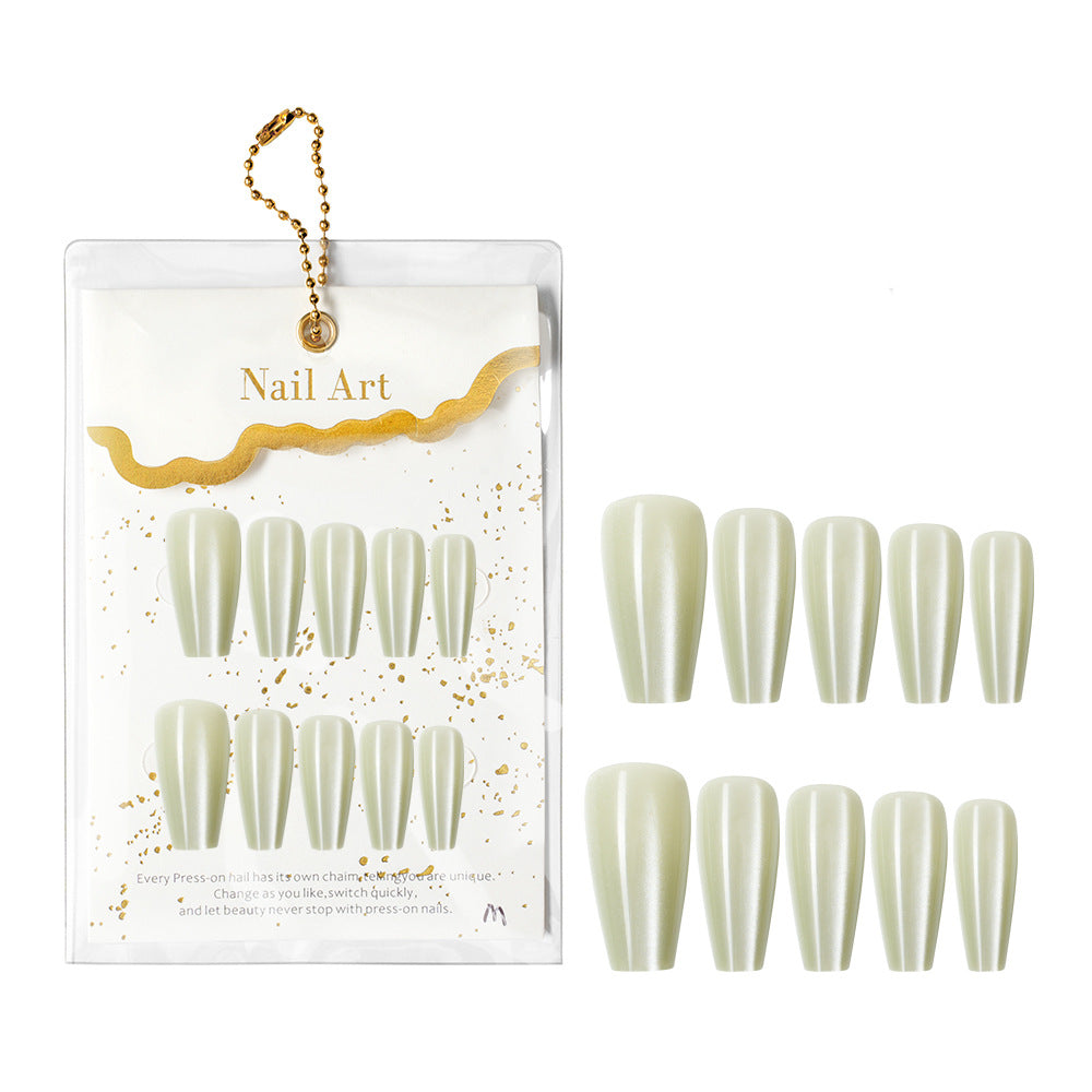 Langanhaltendes Glänzendes Press-On Nail Set Brehn