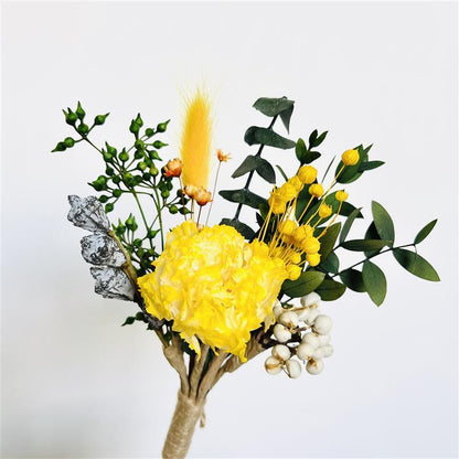 Getrocknete botanische Blumenarrangement