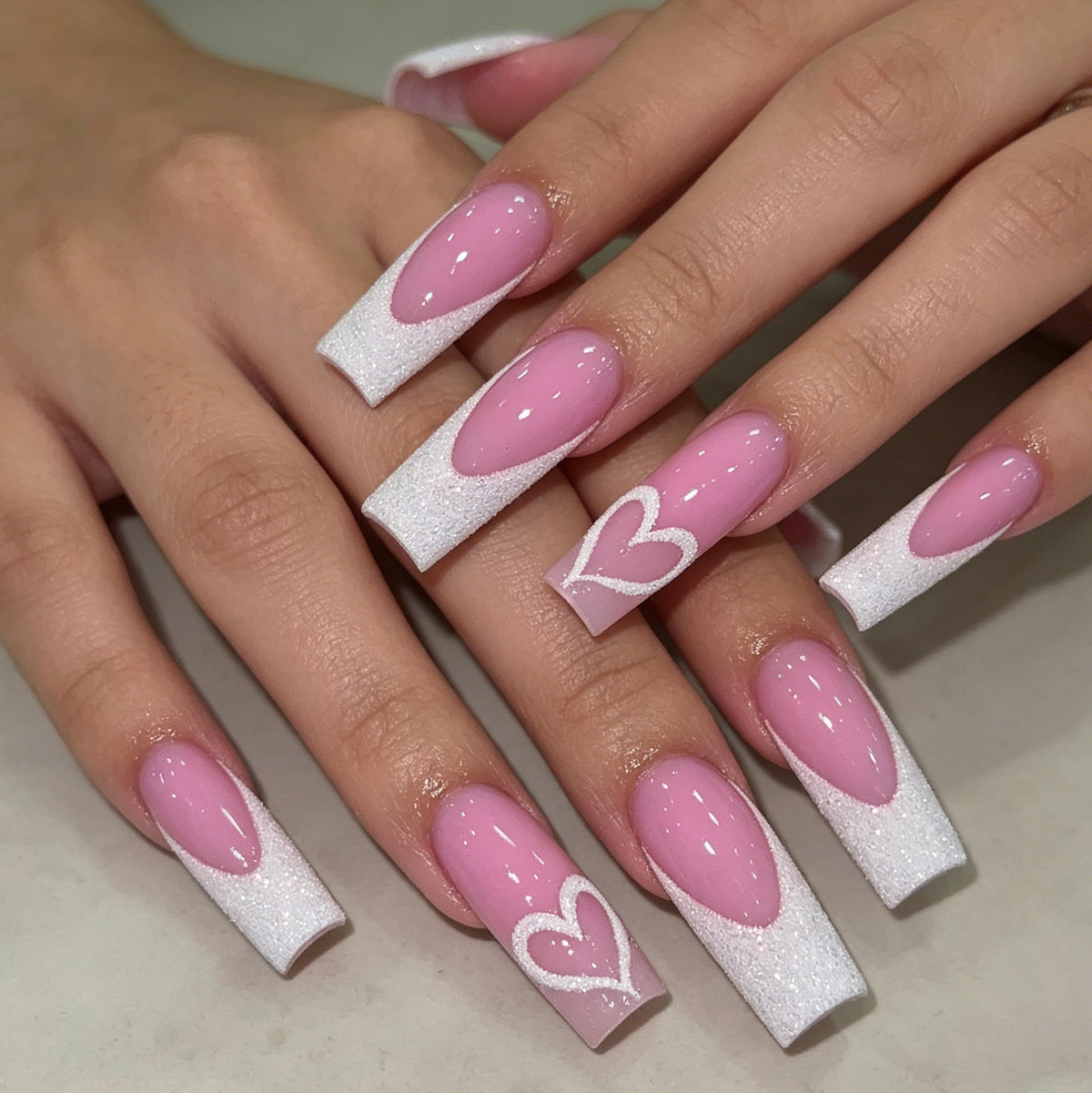 Glamourös Herz Design Acryl Nagelverlängerungen Brehn