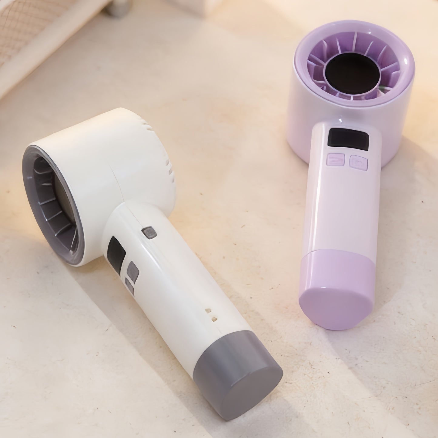 Damen Tragbarer Handventilator mit digitaler Temperaturanzeige Brehn