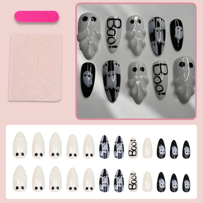 Kunstnagelset mit kreativen Geistermotiven Brehn