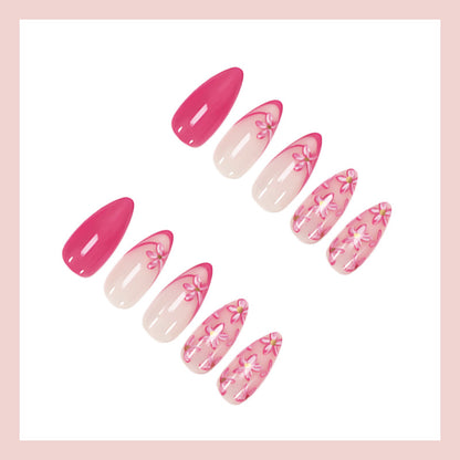 Kunstnagelset mit floralen Akzenten und eleganten Designs Brehn