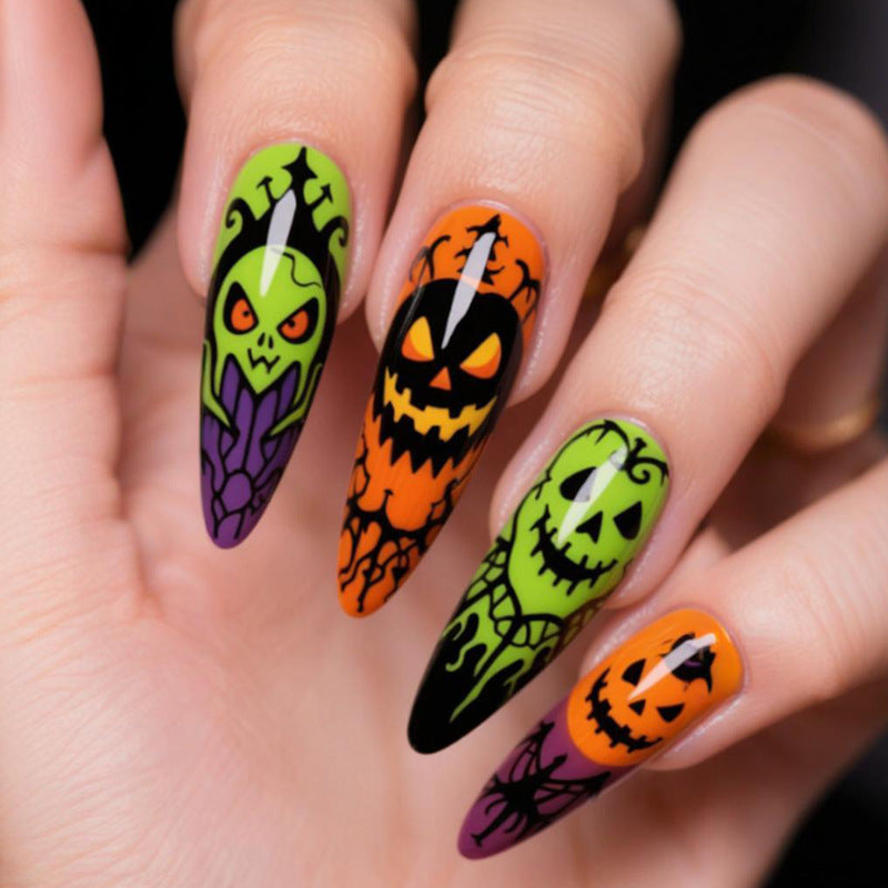 Halloween Kunstnagelset mit gruseligem Design und kreativen Motiven Brehn