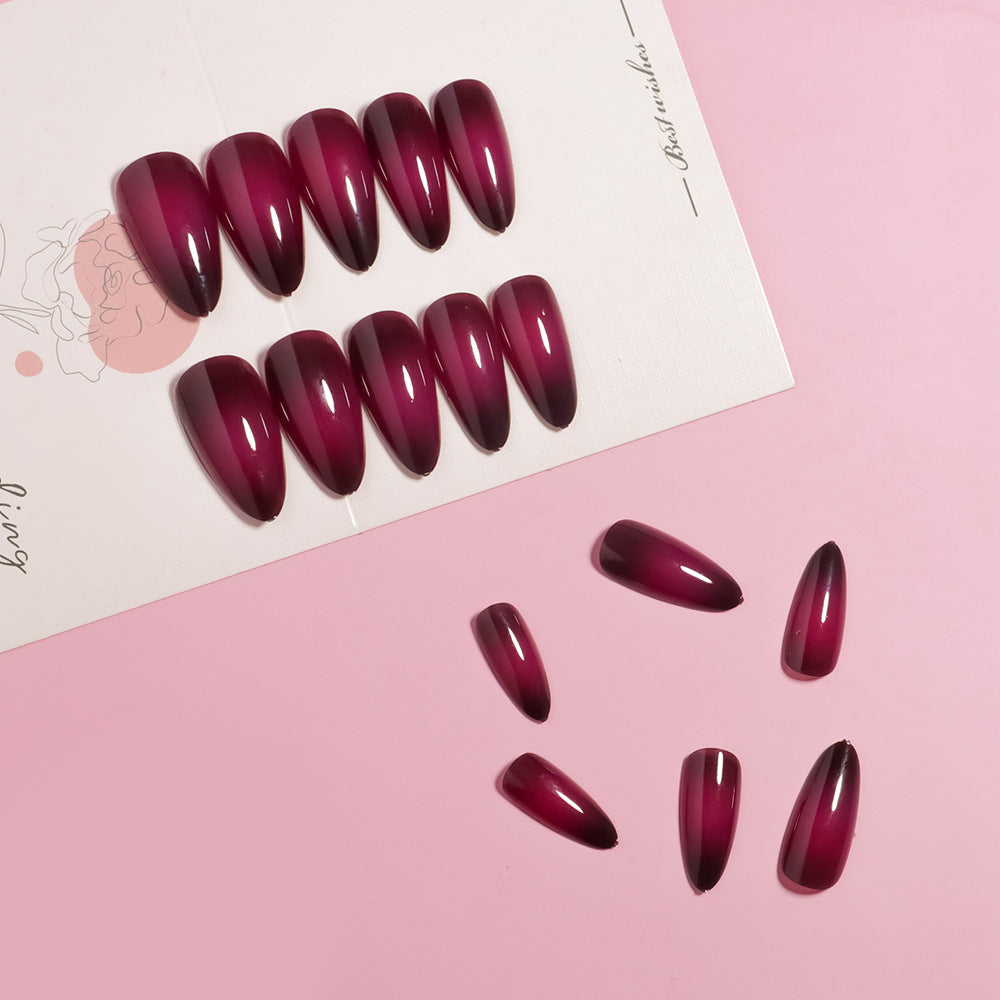 Premium Glänzende Stiletto Press-On Nagelspitzen Brehn