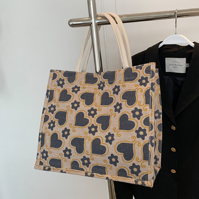 Lässige Tote-Tasche mit Herzmuster