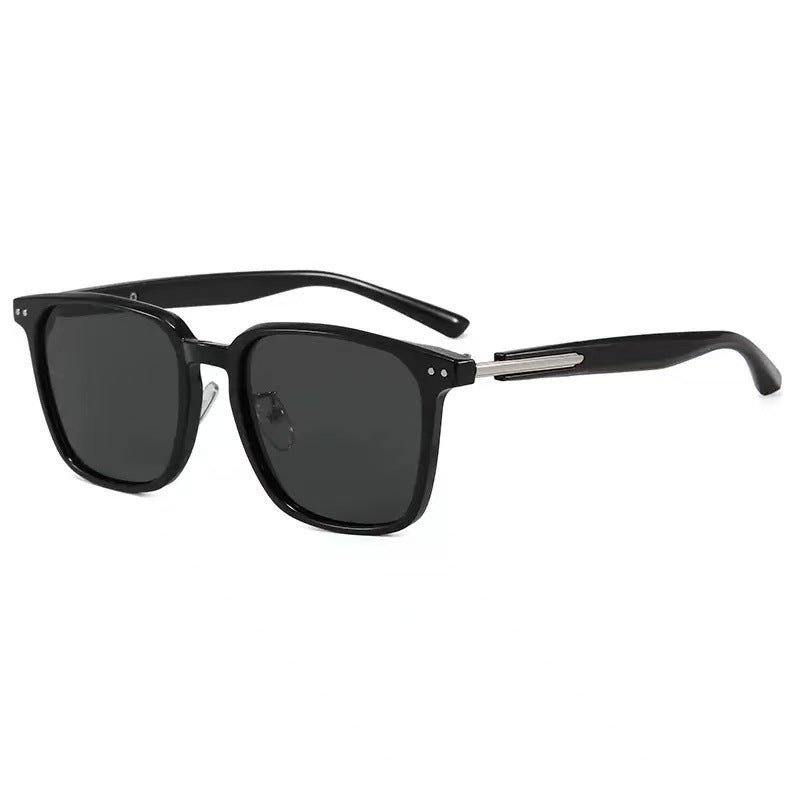 Damen Retro-inspirierte Sonnenbrille im modernen Schildkrötenmuster Brehn