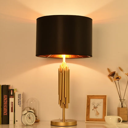 Skulpturale Gold Akzent Tischlampe