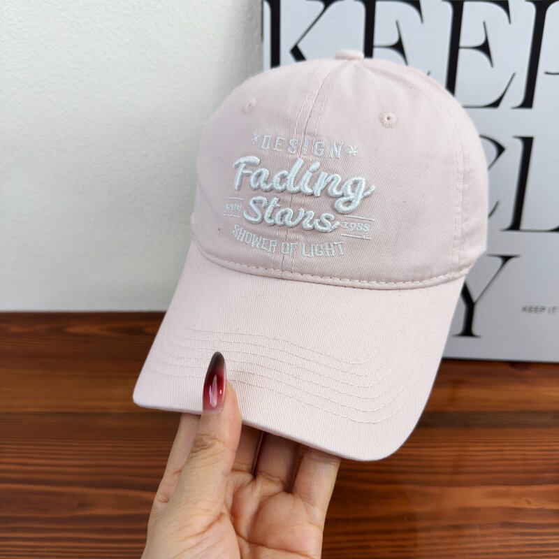 Damen bestickte Kapuze mit inspirierendem Design Brehn