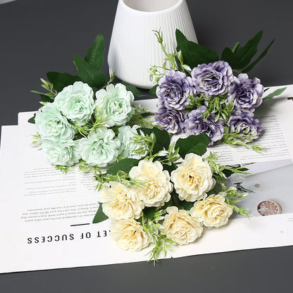 Künstliches Blumengesteck für Tischdekoration