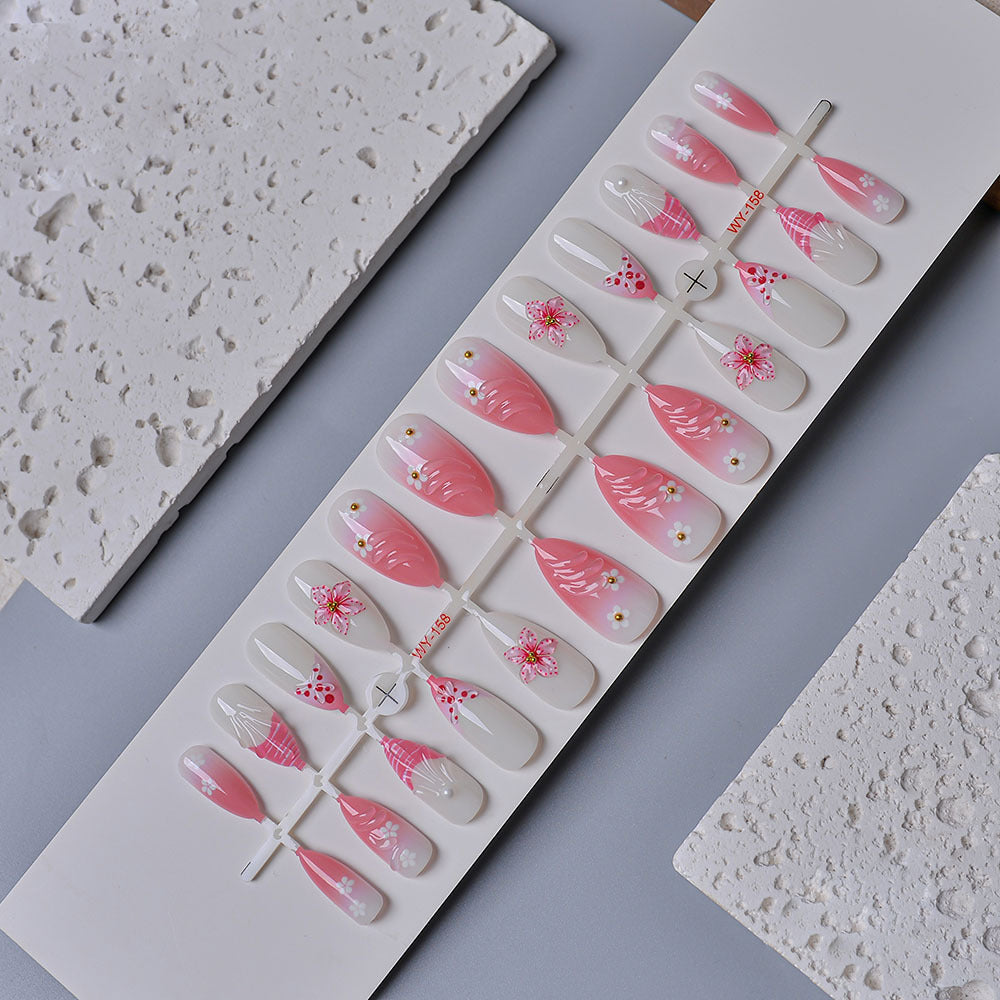 Künstlerisches Floral Press-On Nagelset Brehn