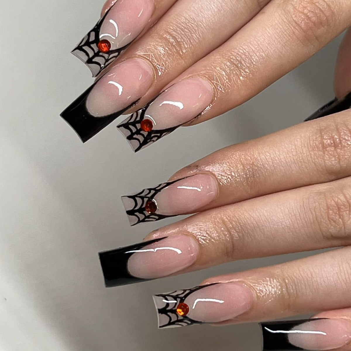 Spider-Web-Acryl-Nagelkunst-Erweiterungen Brehn