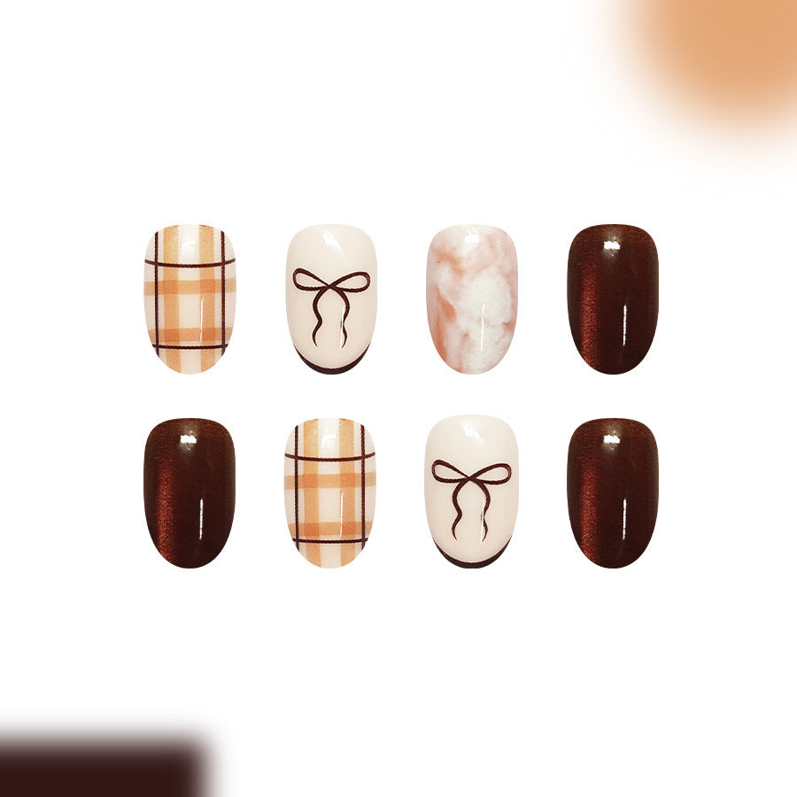 Chic Musterte Nagel-Set Brehn
