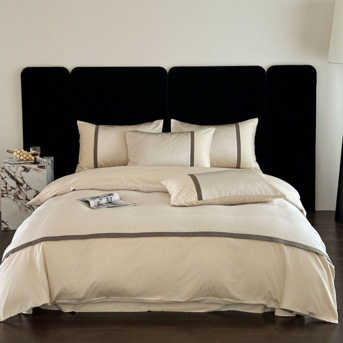 Hotel-Style Geb brushed Baumwolle Bettbezug Set mit strukturiertem Stepppanel und kontrastierendem Rand