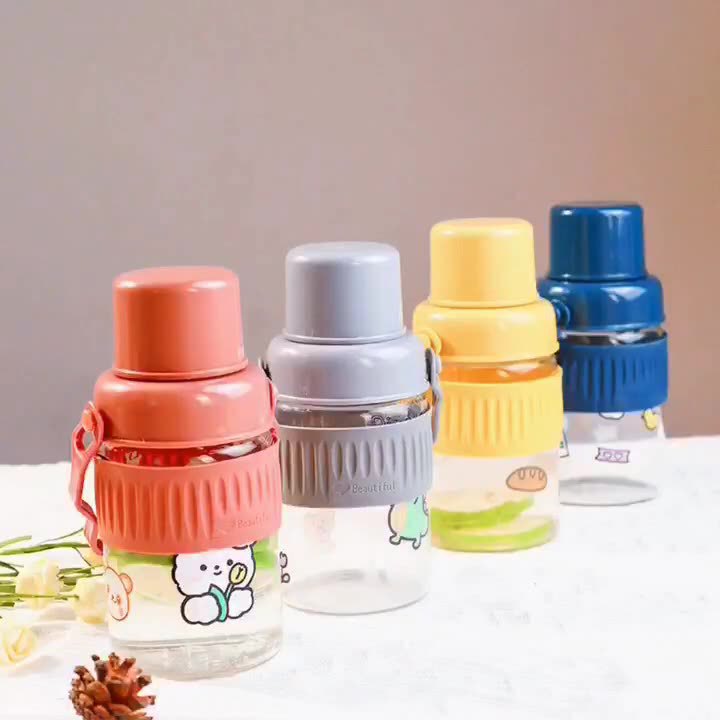 Damen trendige Glas-Trinkflasche mit praktischem Silikon-Schutz Brehn