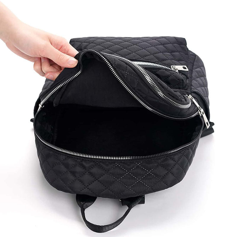 Modischer Rucksack Aus Gepolstertem Material Brehn