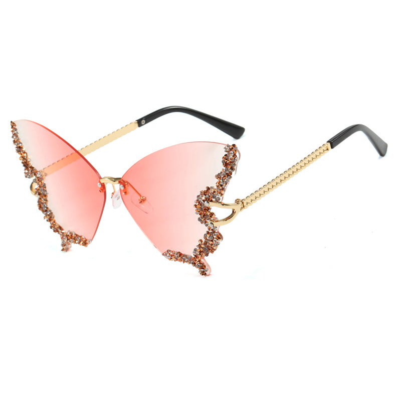 Damen große Cat-Eye Sonnenbrille mit funkelndem Strassbesatz und elegantem Rahmen Brehn