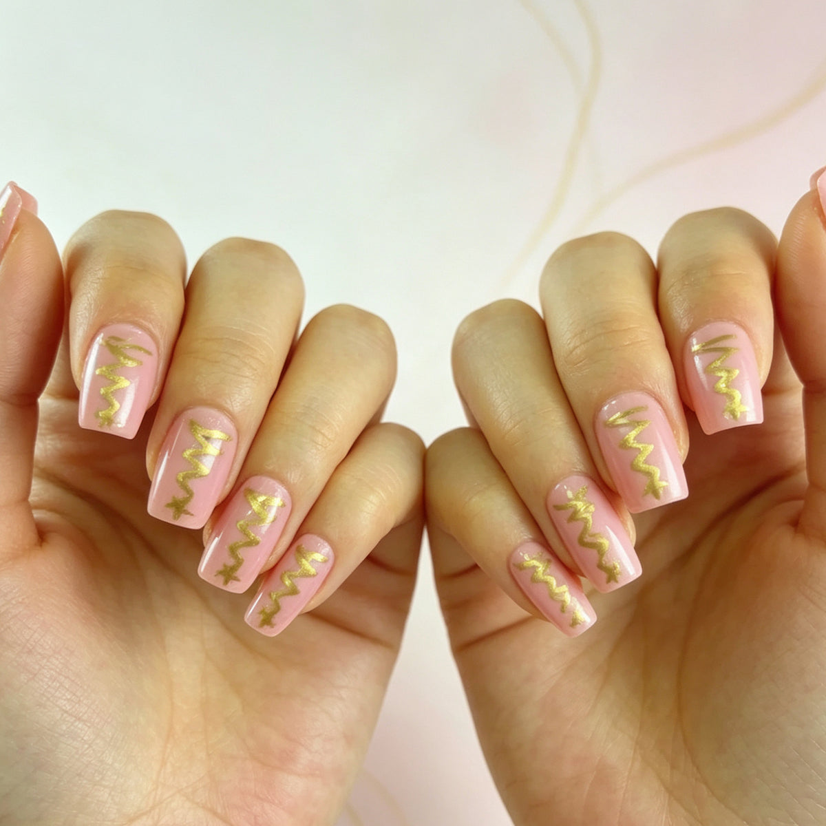 Dekorative Nagelkunst Brehn