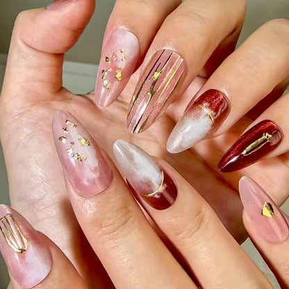 Elegantes Press-On Nagelkunst-Set Brehn