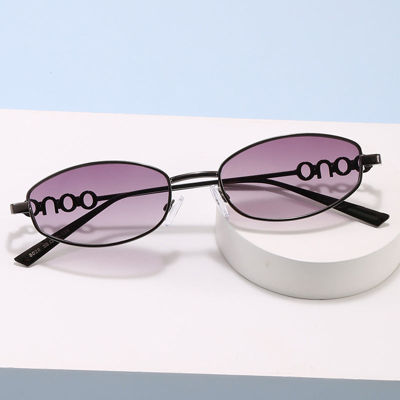 Modische Sonnenbrille Im Eleganten Ovaldesign Brehn