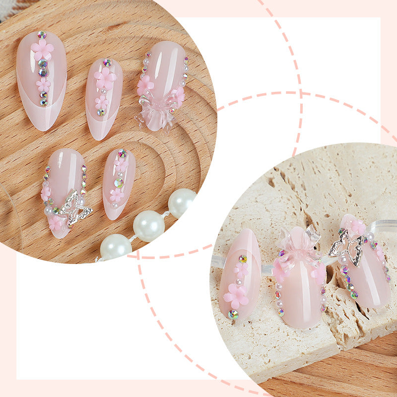 Kreatives Kunstnagelset mit verspielten Blüten- und Glitzerakzenten Brehn