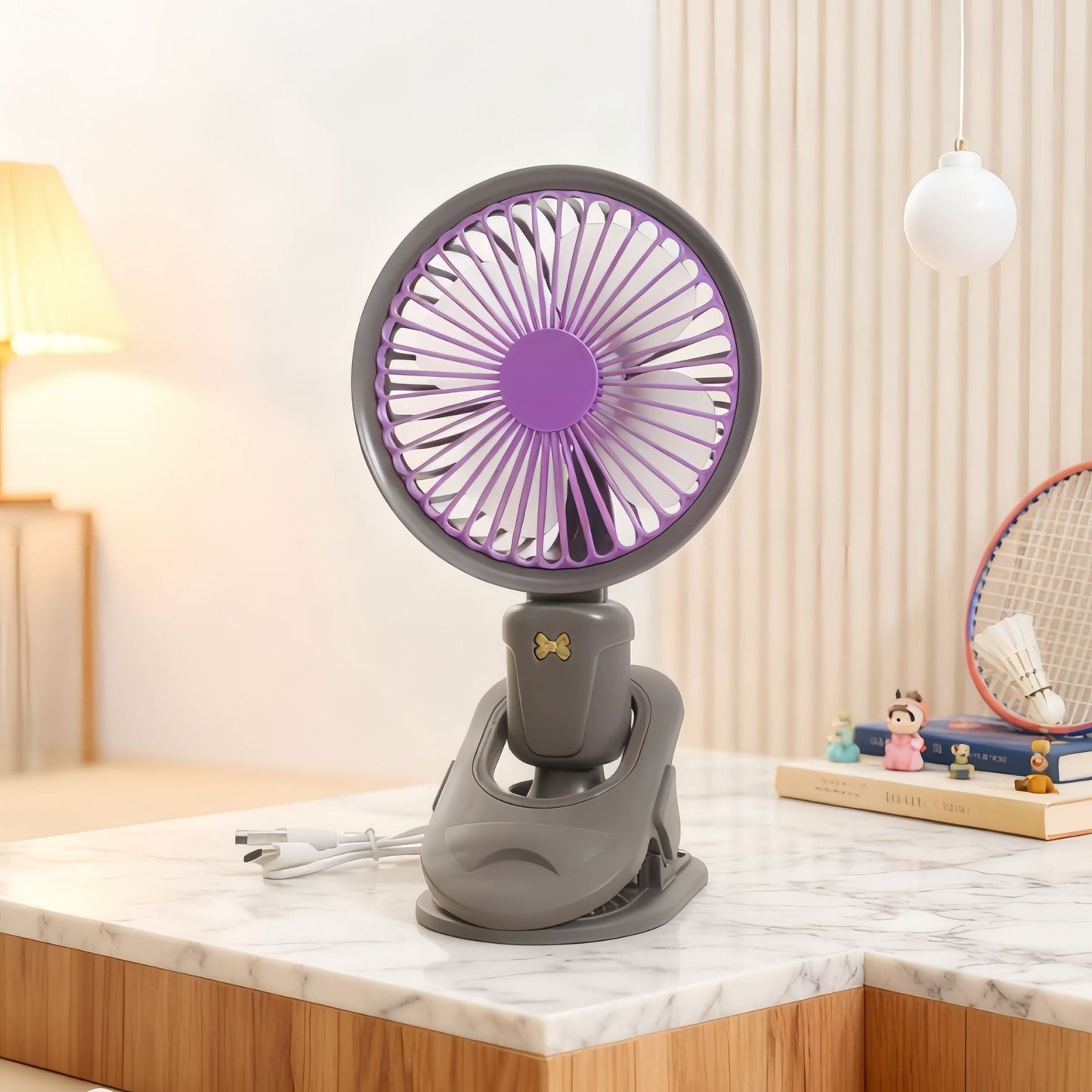 Tragbarer USB Tischventilator für Frauen mit flexiblem Klemm-System Brehn