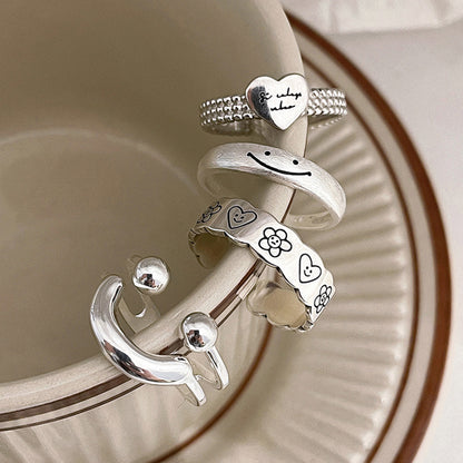 Verstellbarer Silberner Blumenmuster Ring Brehn