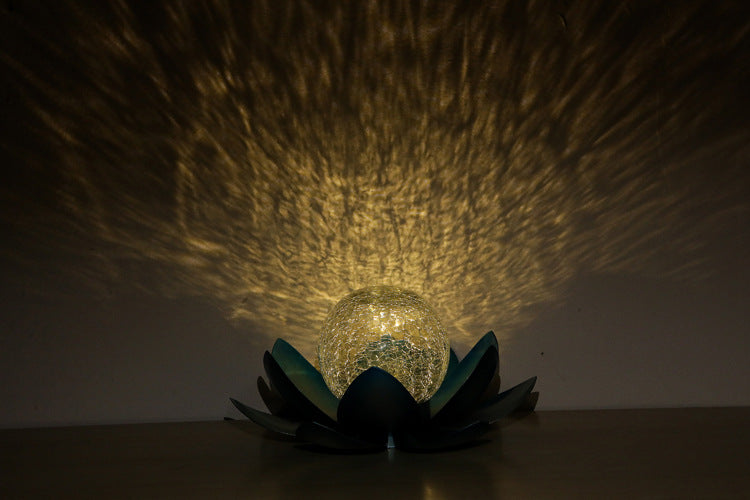 Solar Lotus Rissgartenlicht